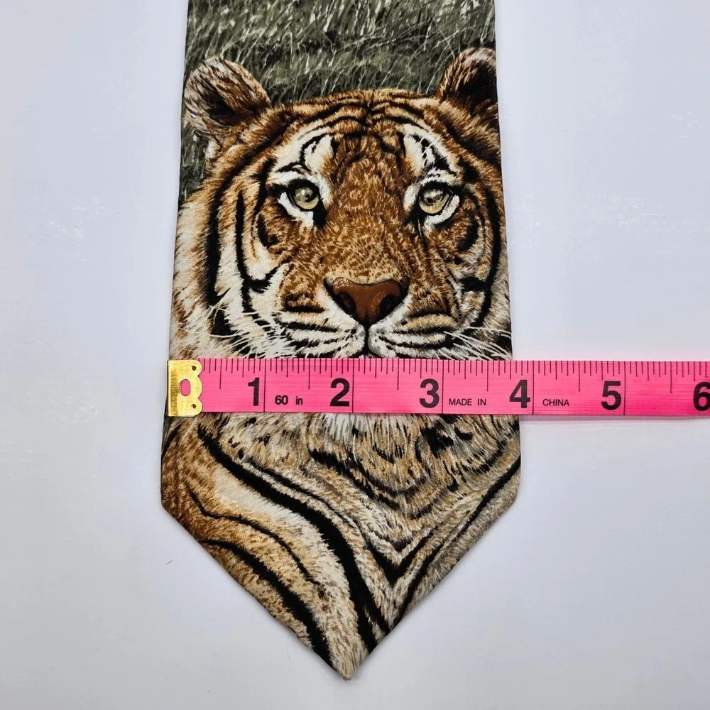 Endangered Species Tie Siberian Tiger Silk‎ 59.5